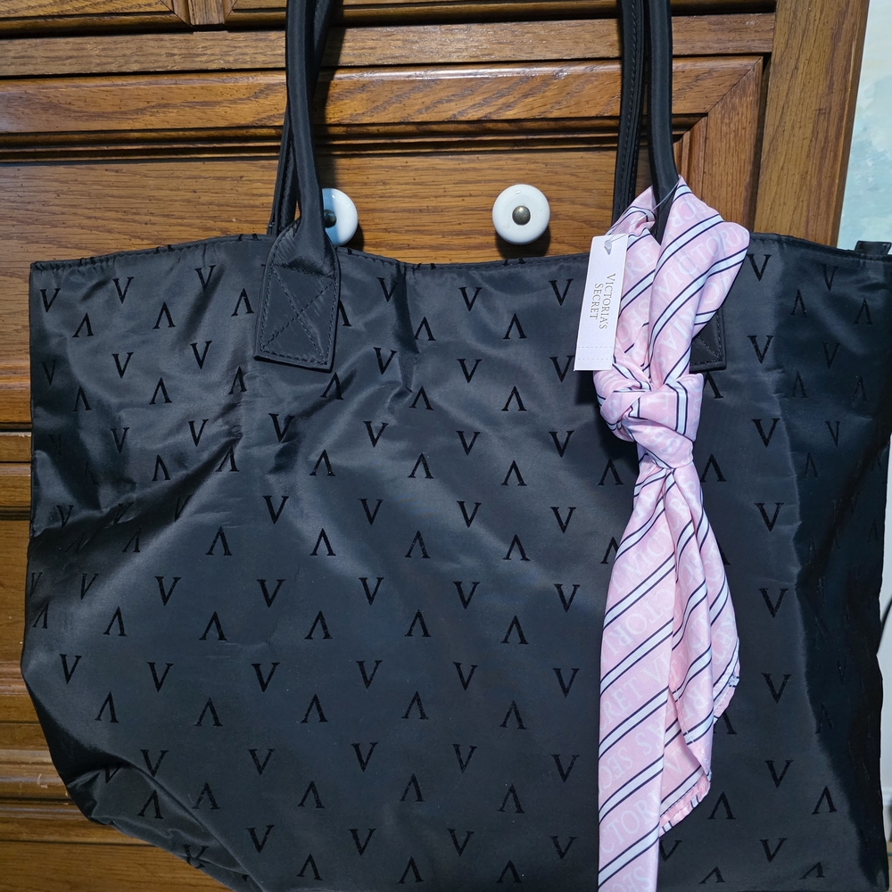 Black  VS Tote Bag with Pink VS  Scarf
